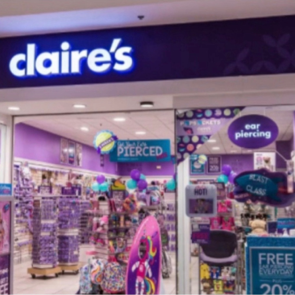 Claire's 25pcs Bundle Mixed Jewelry, Accessories & Lip Balms